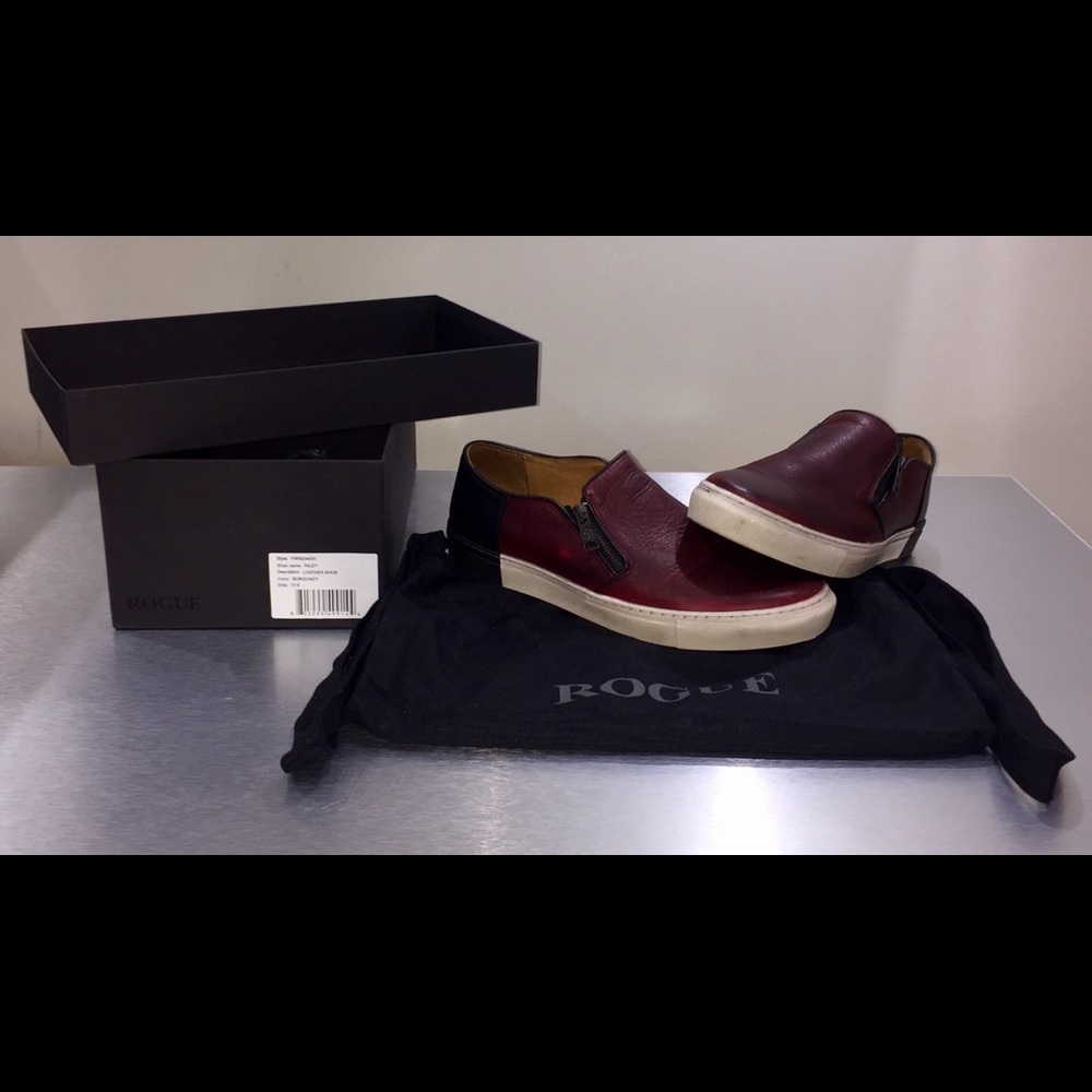 Men's Rogue Shoe! Size 10.5