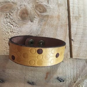 Leather fossil bracelet