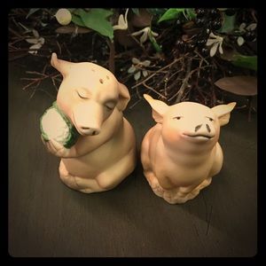 Salt&pepper pigs 🐷,no cracks,has stoppers