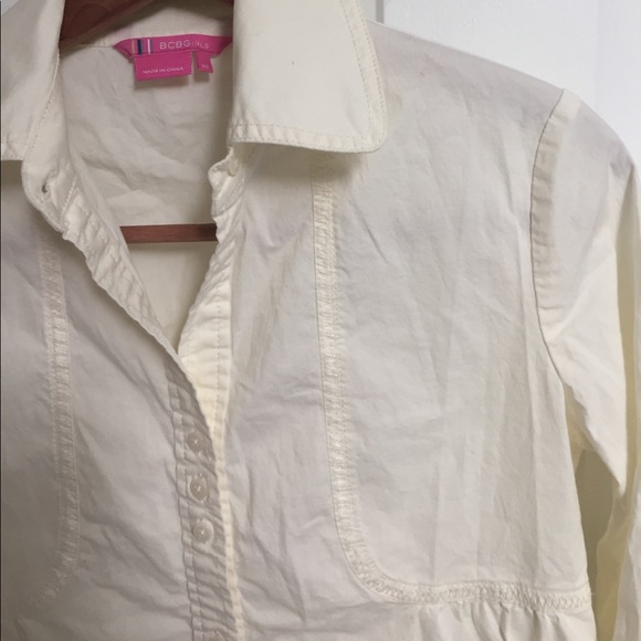 Off white button down blouse.  Sized xs - Picture 4 of 4