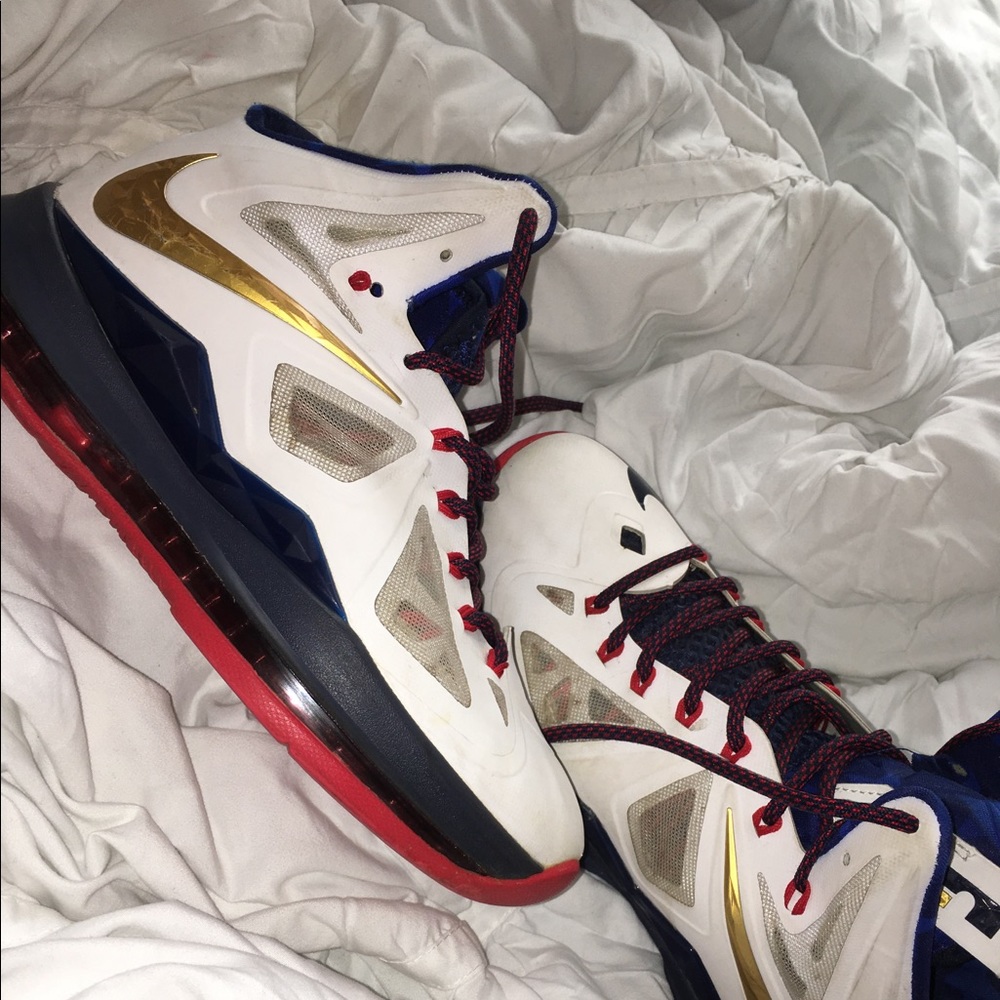 Lebron 10 gold medal