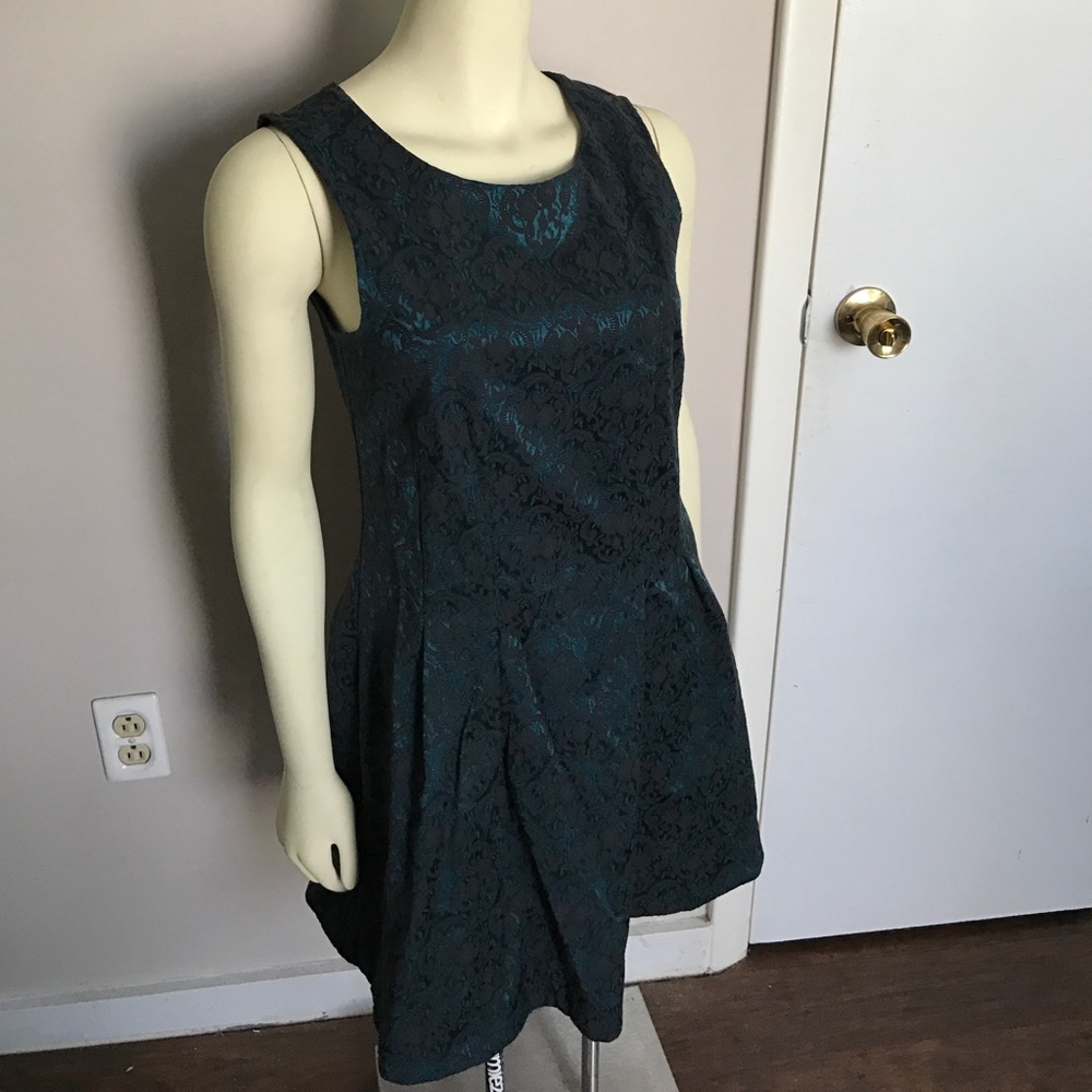 Elegant and flattering dress