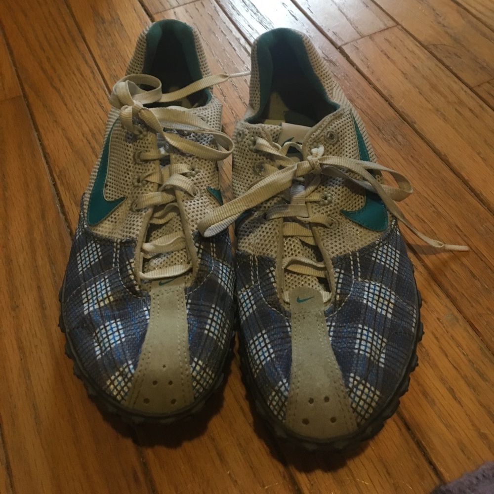 Nike track/cross country spikes