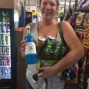 Meet your Posher, Alisha