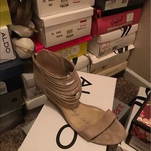 American rag sandals