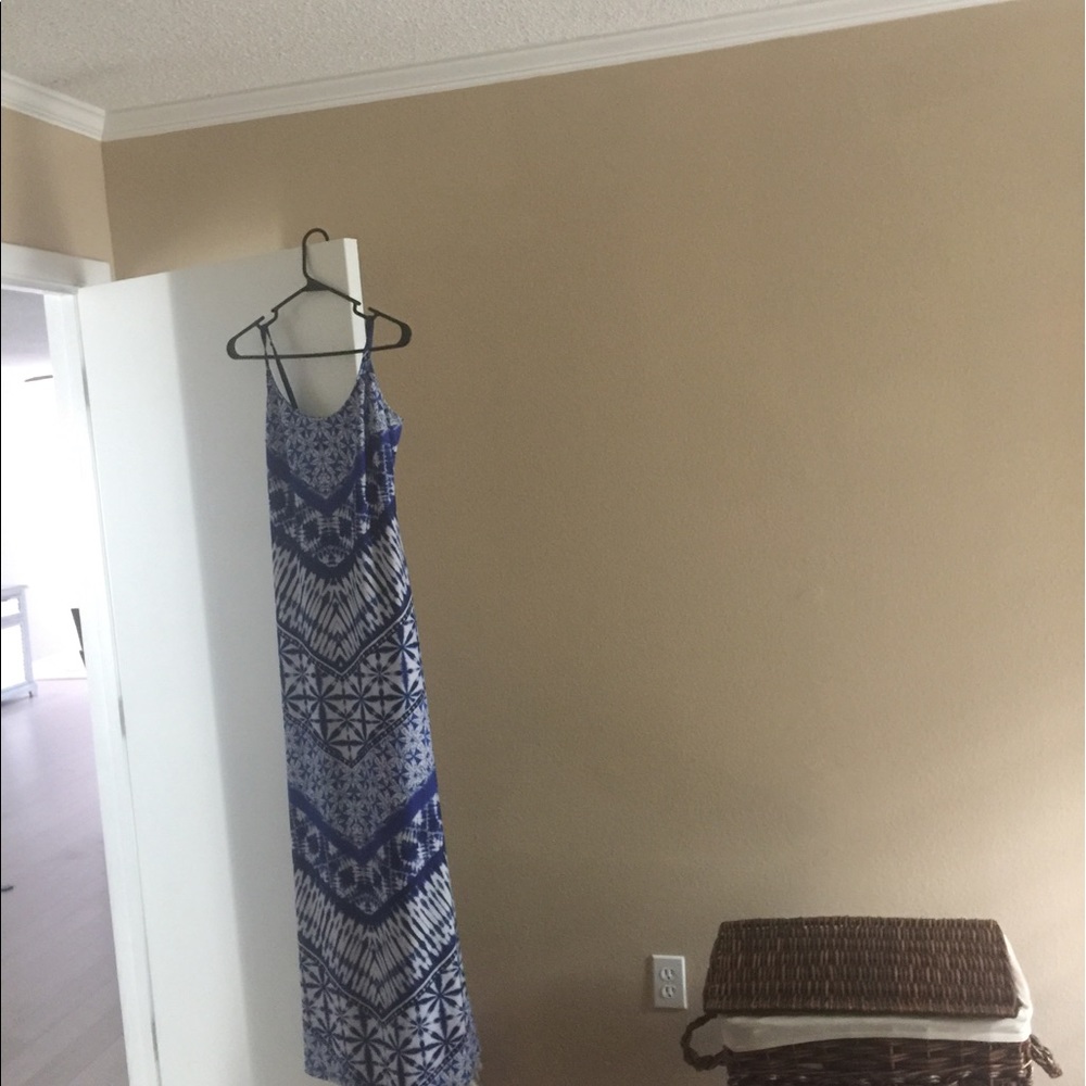 Venus Maxi dress