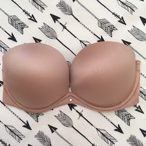 Victoria's Secret Very Sexy Strapless Push-up Bra