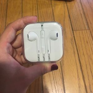 Apple headphones