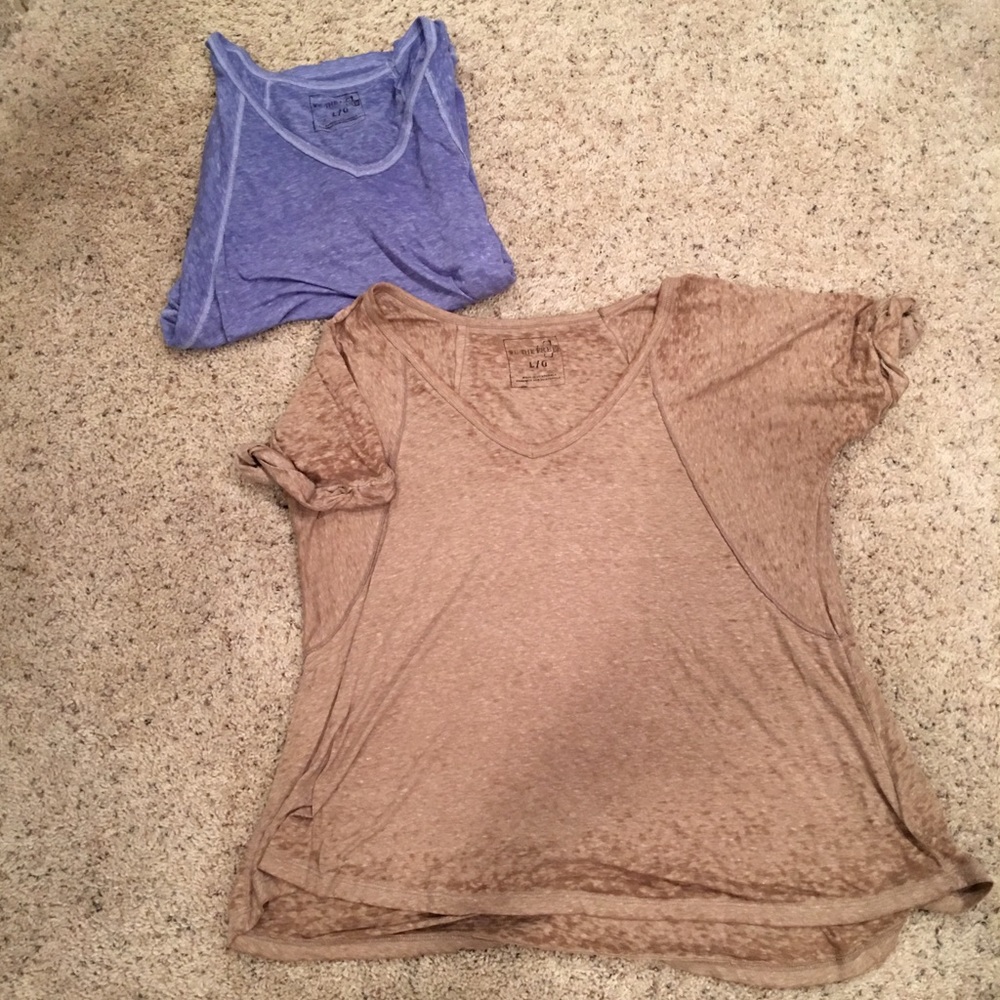 2 FOR 1 FREE PEOPLE OVERSIZED TOPS