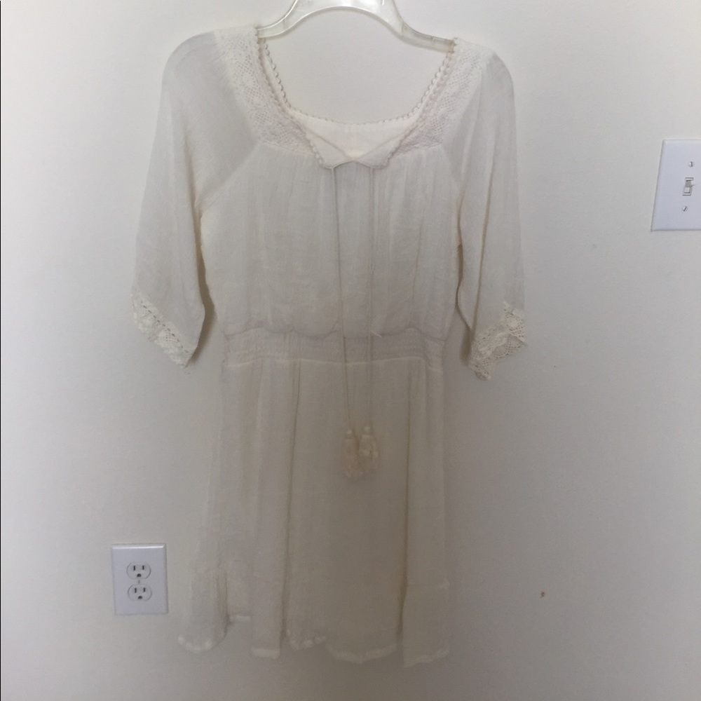 Adorable dress.