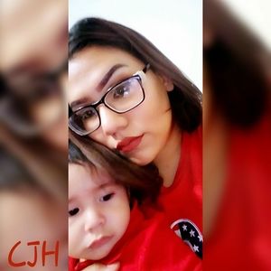 Meet your Posher, Cassi