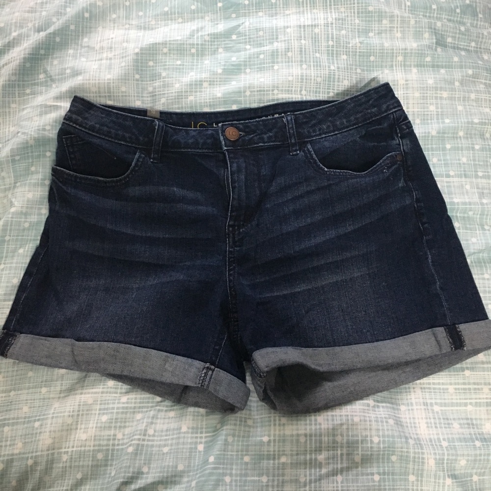 LC Lauren Conrad shorts