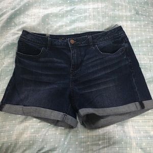 LC Lauren Conrad shorts