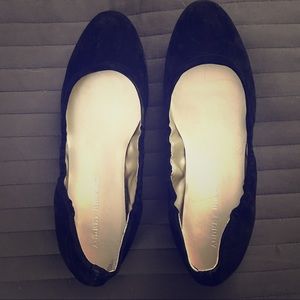 Black Audrey Brooke Flats 🖤