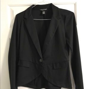 NEVER WORN Black fabric blazer