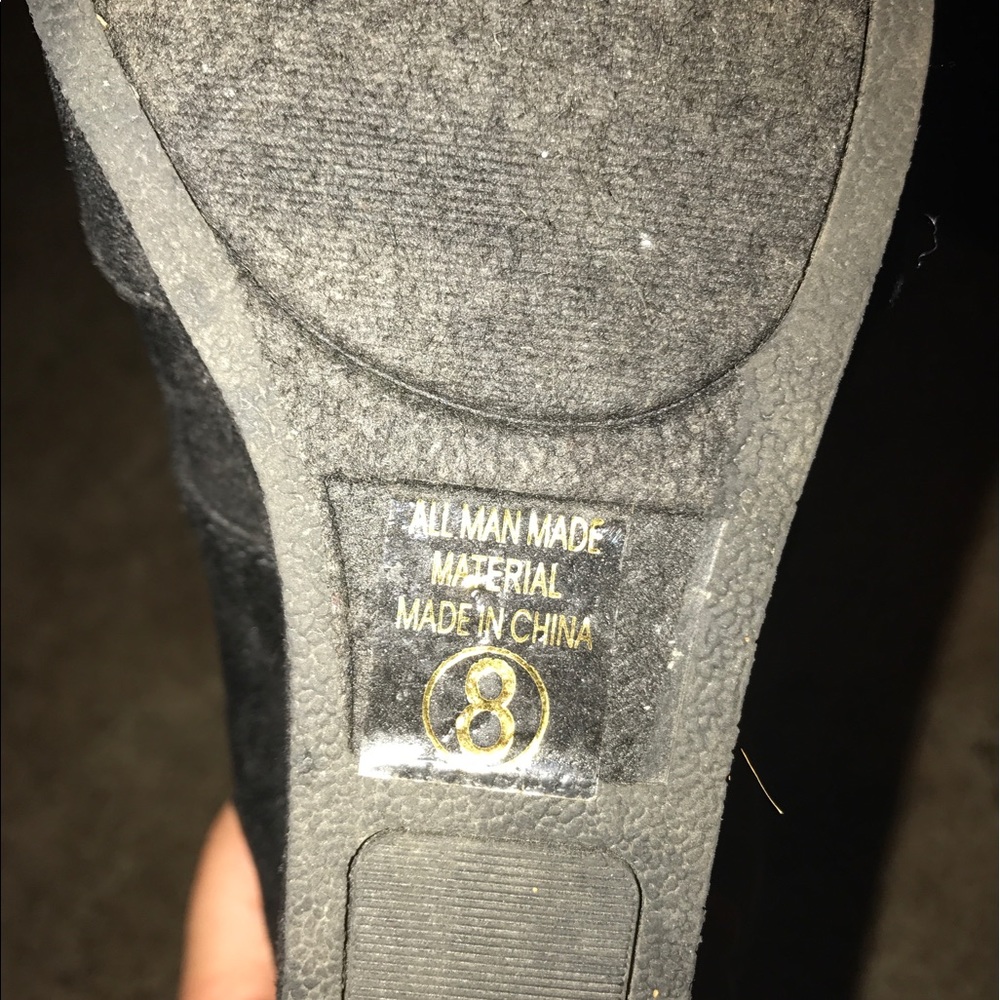 Manhattan Collection Wedges - Picture 3 of 3