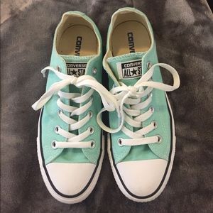 MINT BLUE CONVERSE