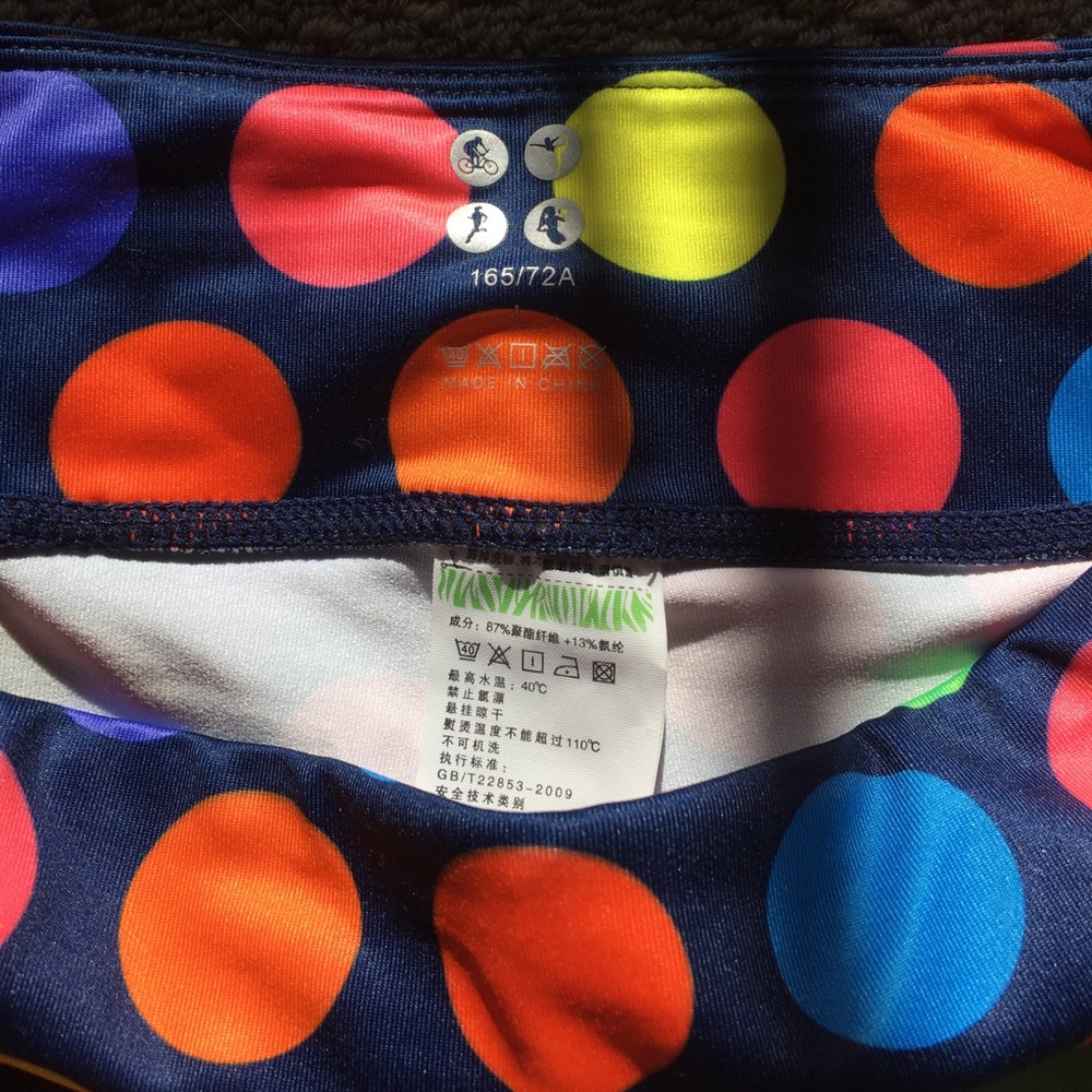 Fun workout pants!!!❤️❤️❤️😍😍 - Picture 3 of 4