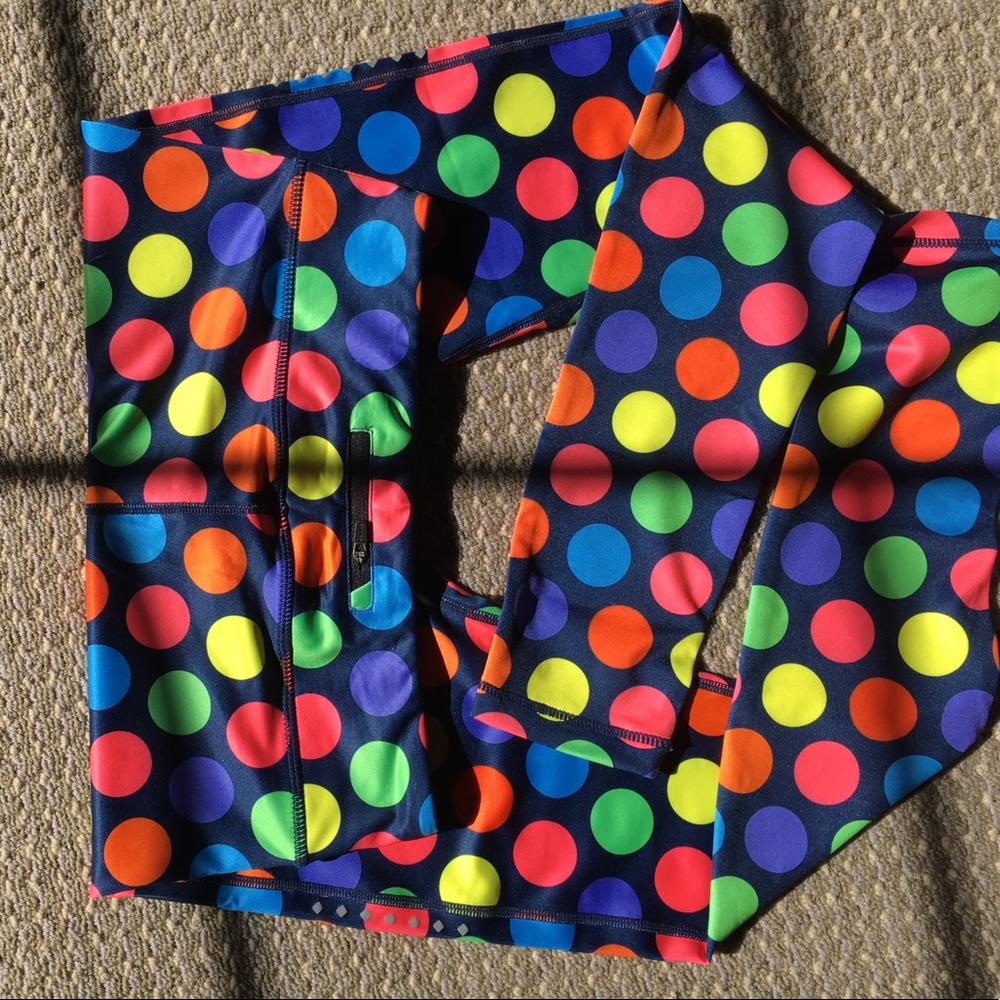 Fun workout pants!!!❤️❤️❤️😍😍 - Picture 4 of 4