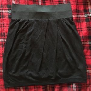 Basic black skirt Forever 21