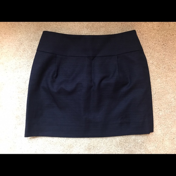 NWT J.Crew skirt size 2 navy blue mini - Picture 1 of 4