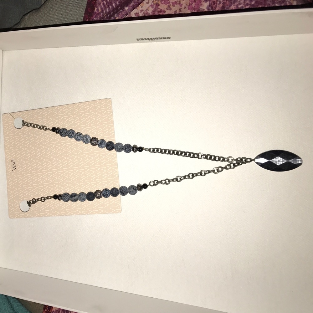 ViVI Noir Necklace - NEW