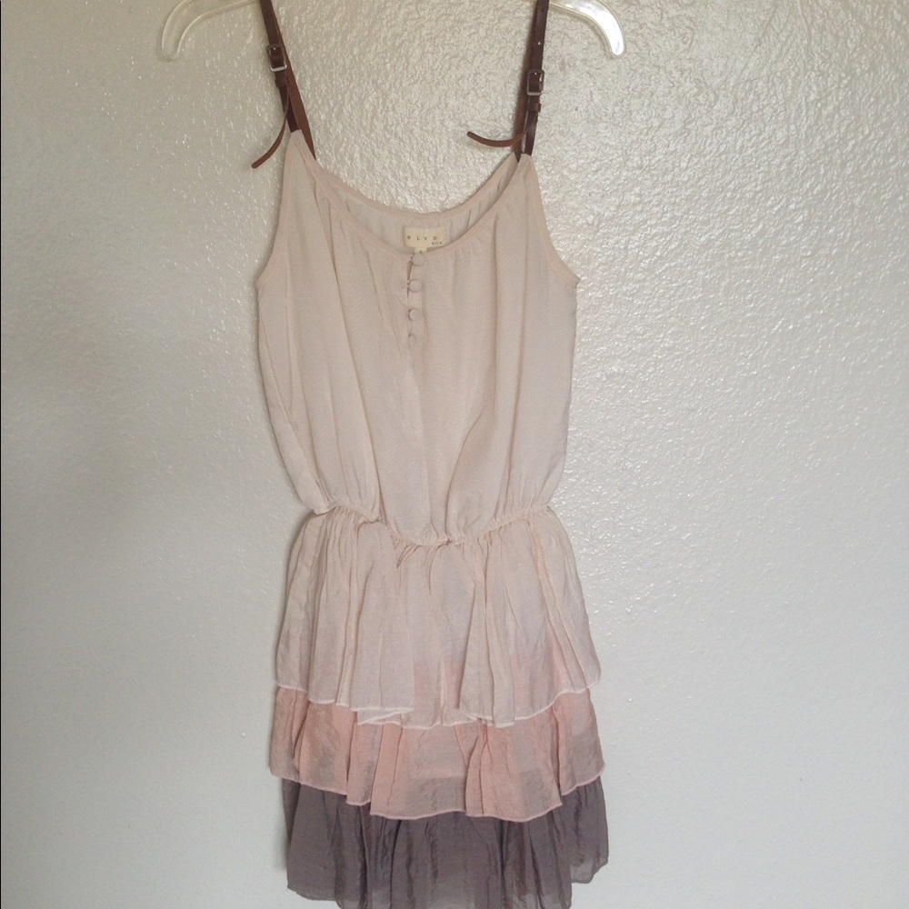 Country style dress