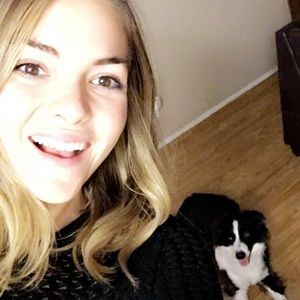 Meet your Posher, Lauren