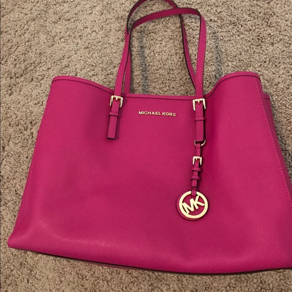 🎊💕SALE💕🎊 - Picture 2 of 2