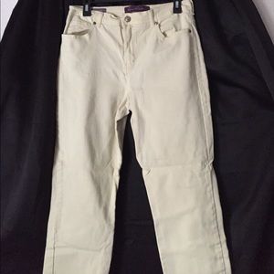 Light yellow high waisted jeans