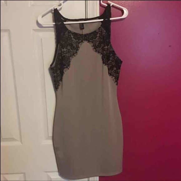 Dress - Picture 2 of 2