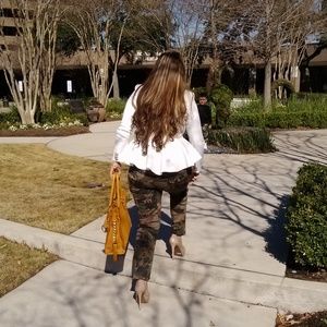 Meet your Posher, Erika