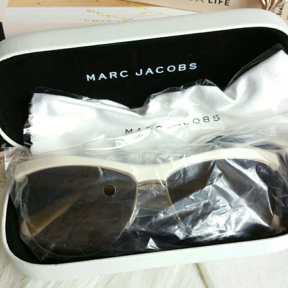 MARC JACOBS women's injected sunglasses - Picture 4 of 4