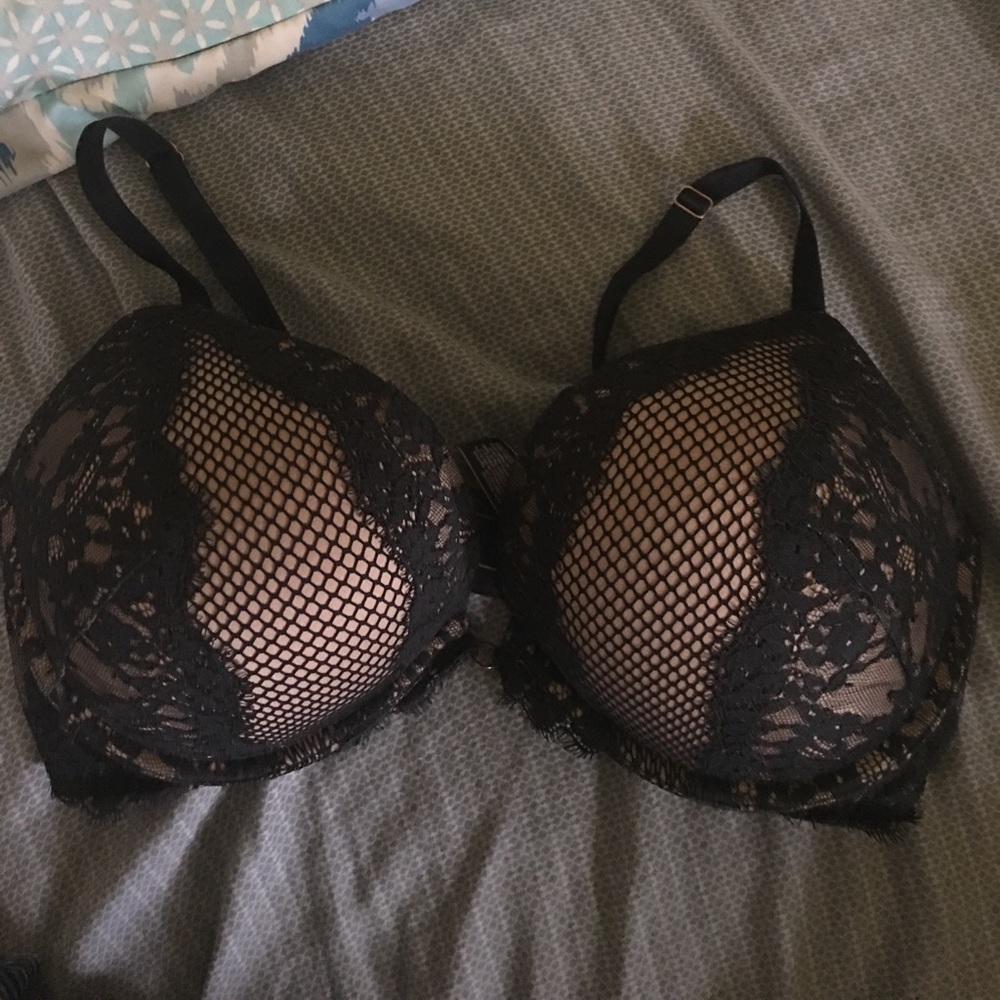 Victoria secret bombshell bra