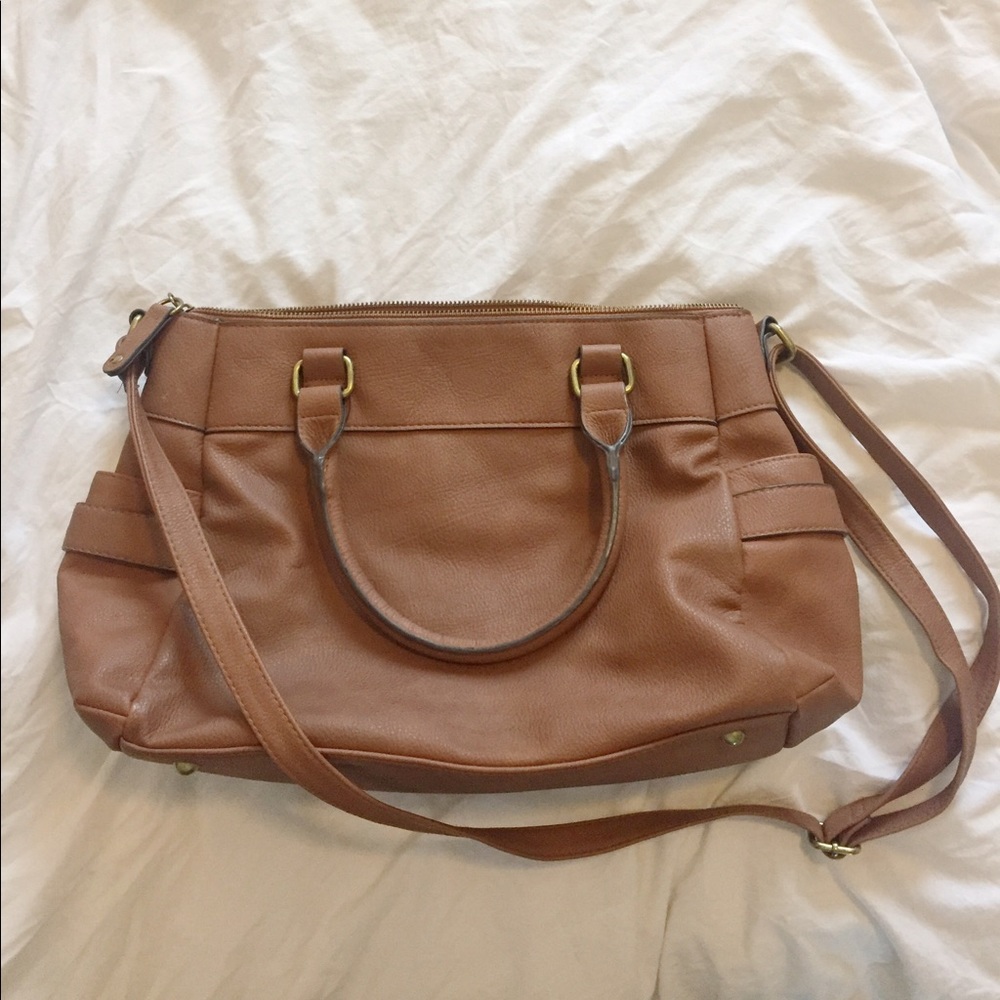 Camel brown handbag !