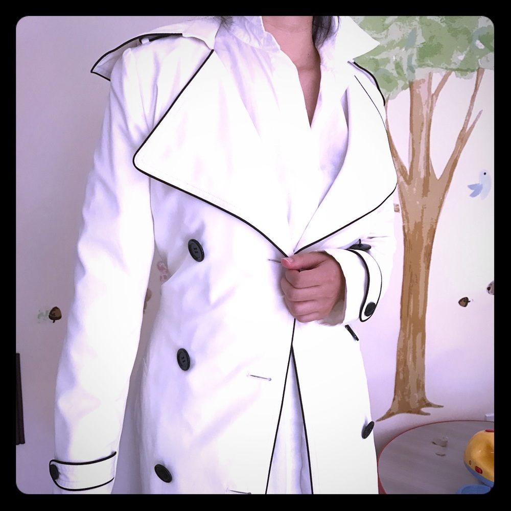 White Vertigo rain coat
