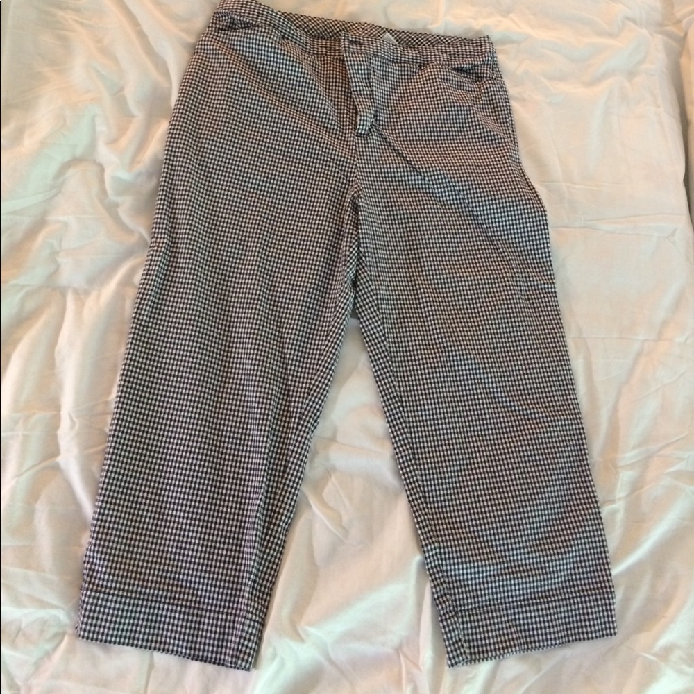 Black and white checked capris.