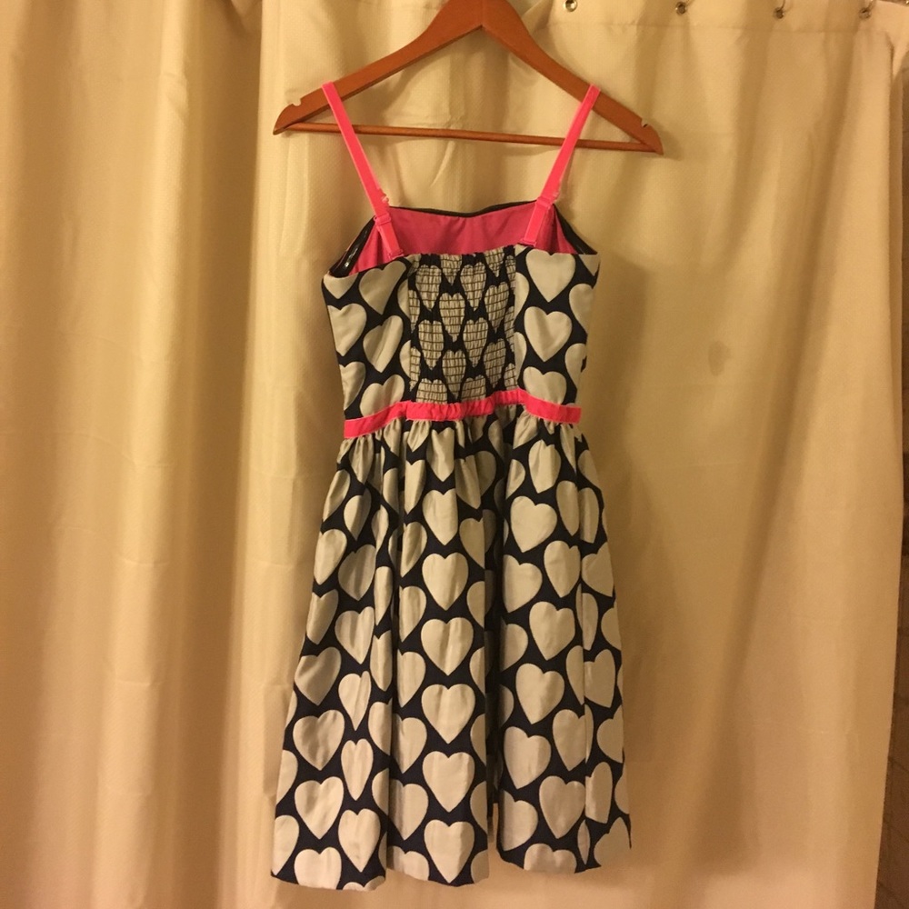 Johnnieb heart dress - Picture 2 of 4