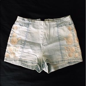 Bullhead High Waisted Shorts