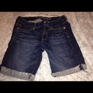 American Eagle: Skinny Bermuda Shorts