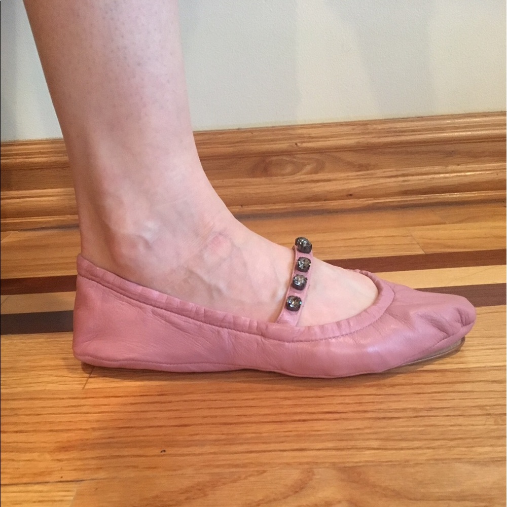 Ballet flats by Vera Wang Collection NEW