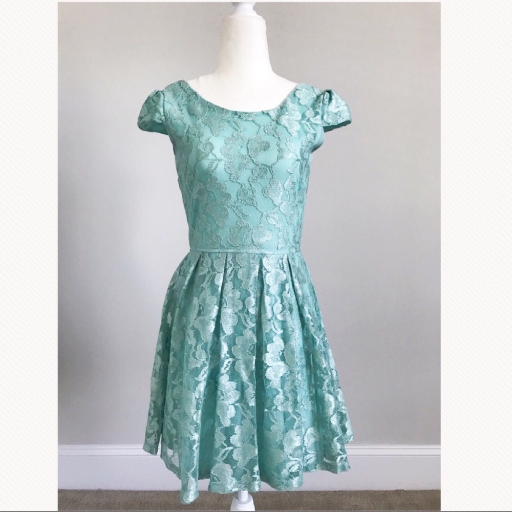 Delia's Lime Green Cap-sleeve Fit-and-Flare dress