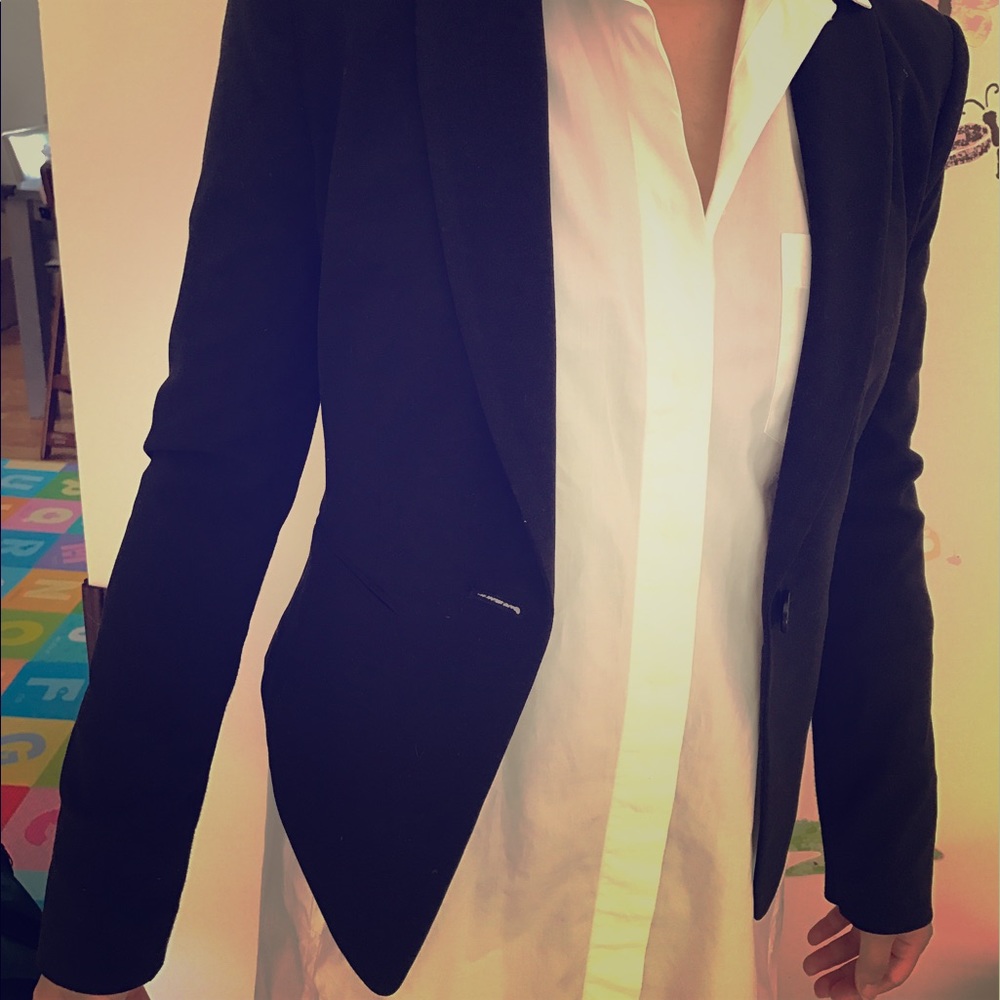 BCBG blazer