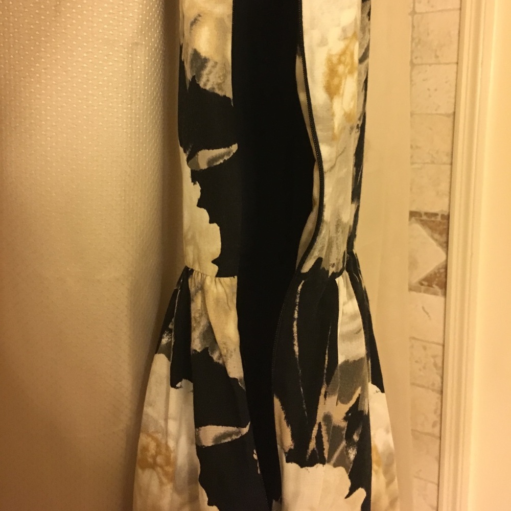 Gap flower dress - Picture 3 of 4