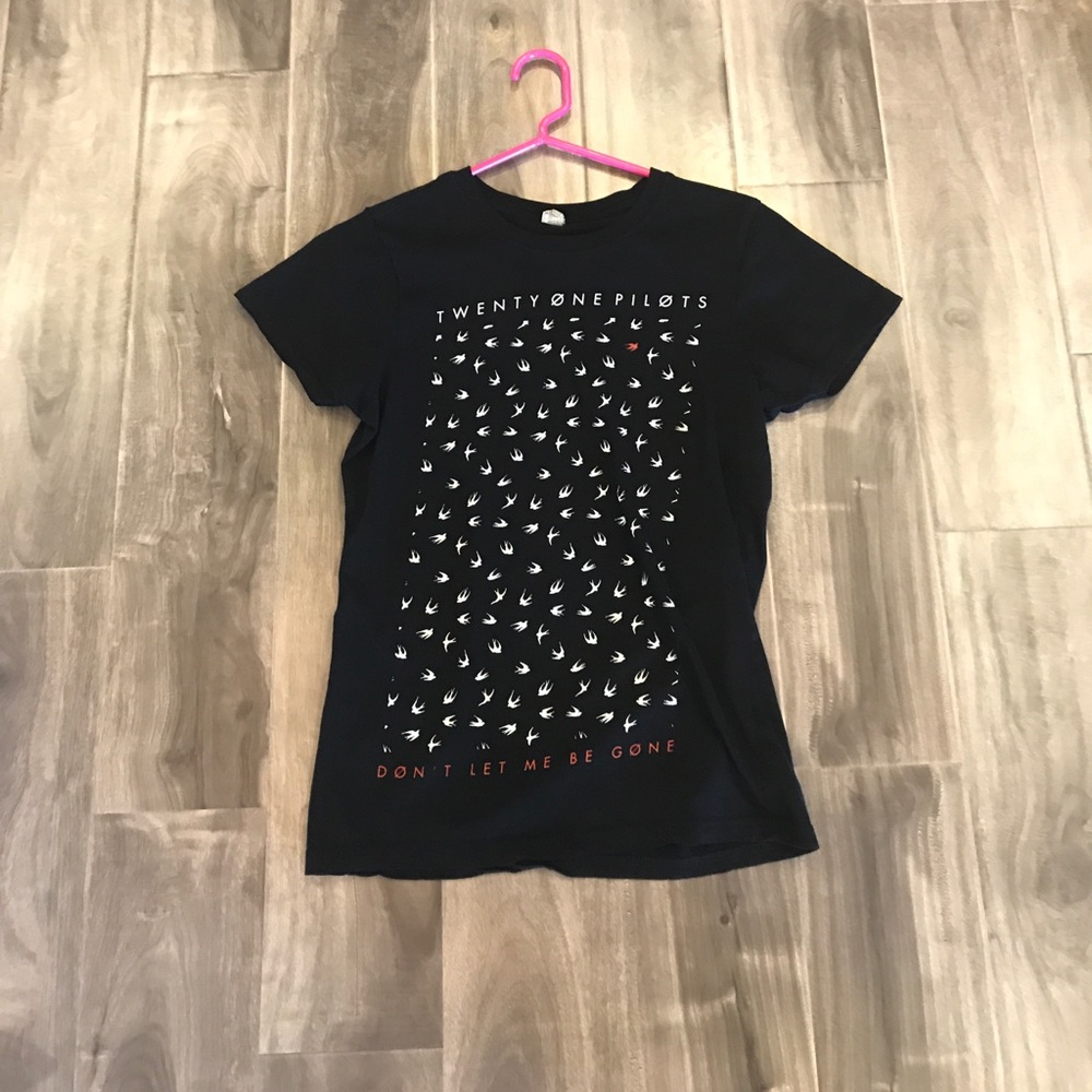 twenty one pilots don't let me be gone shirt