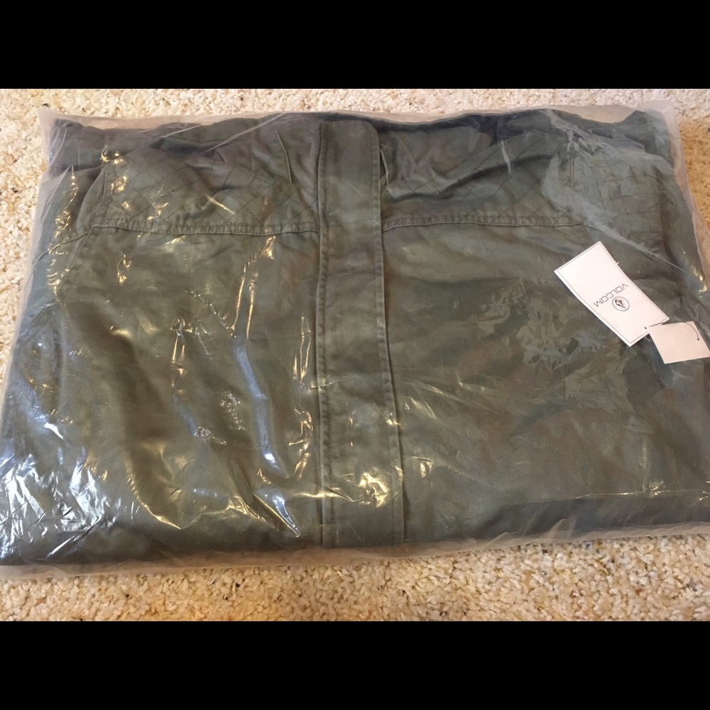 Volcom jacket - Picture 2 of 2