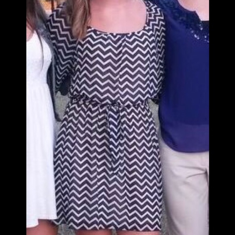 Three-Quarter Sleeved Navy Blue and Cream Dress