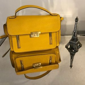 ❤️ Stylish mustard color bag ❤️