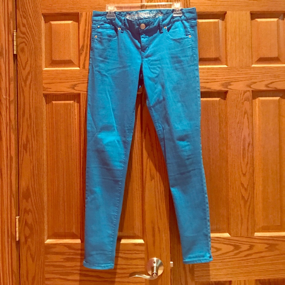 Express stretch blue jeans
