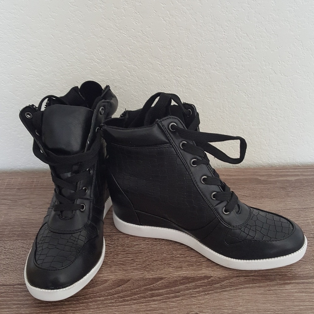 Shoedazzle Wedge Sneakers